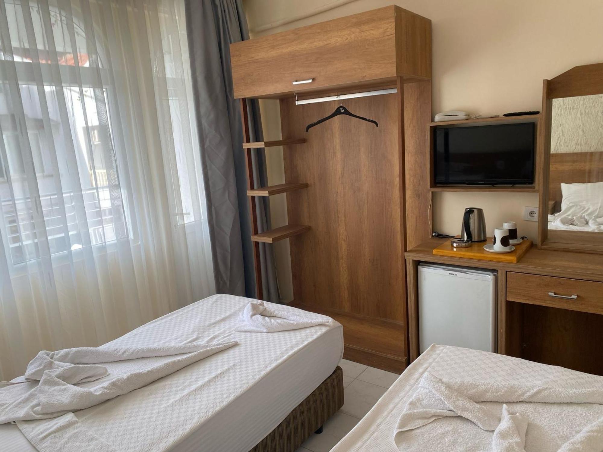 מרמריס Dilhan Hotel מראה חיצוני תמונה
